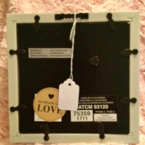 Custom made spring shadow box - Picture 3 of 3